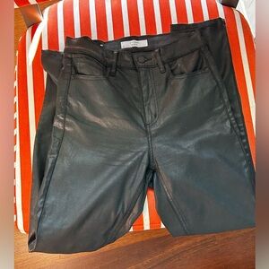 Size 28 black Dynamite Kate faux pants